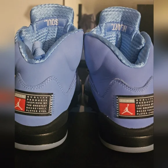 UNC Jordan 5